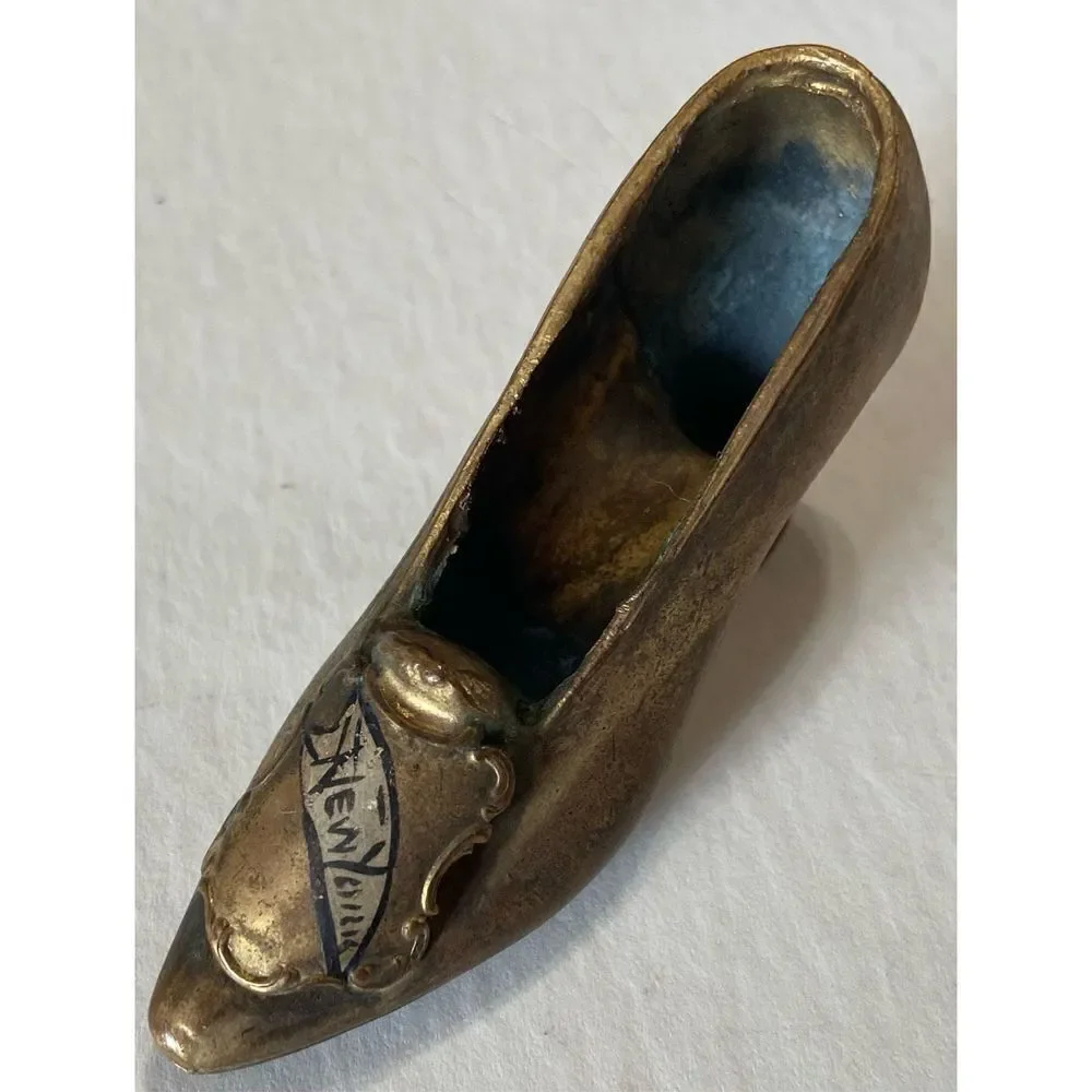Heavy New York labeled pin cushion brass shoe - 3.75